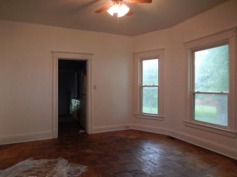 347 W Mulberry St, Kankakee, IL 60901 photo 4
