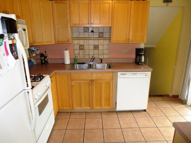 2315 Kirchoff Rd, Rolling Meadows, IL 60008 photo 4