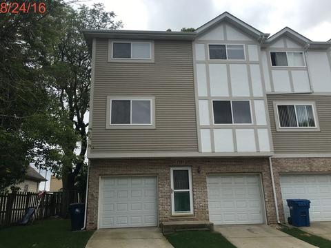 7533 Heritage Ct, Summit, IL 60501 photo 1