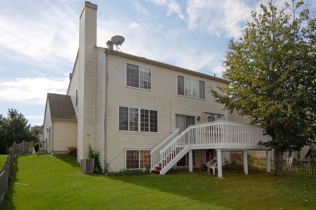 520 Rose Ln, Bartlett, IL 60103 photo 16