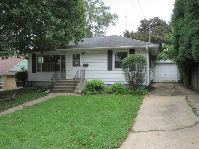 110 E 10th St, Dixon, IL 61021 photo 1