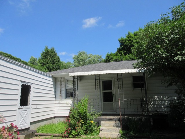 110 E 10th St, Dixon, IL 61021 photo 7