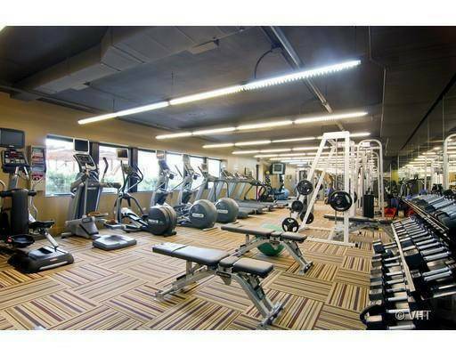30 E Huron St #2109, Chicago, IL 60611 photo 13