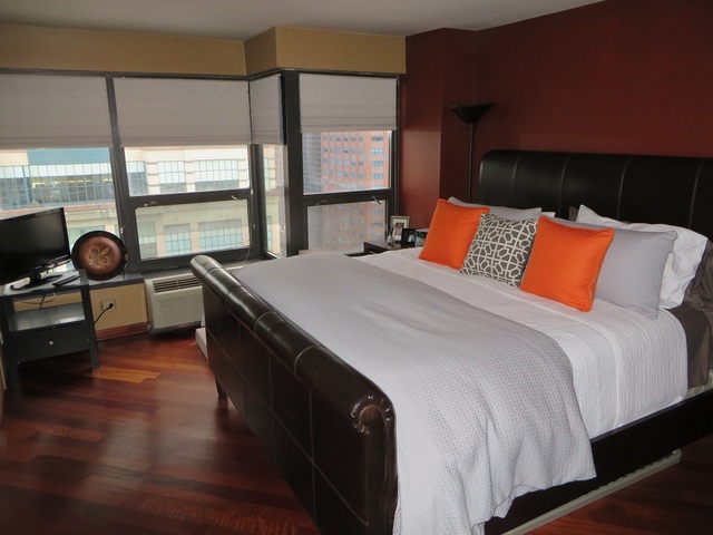30 E Huron St #2109, Chicago, IL 60611 photo 8
