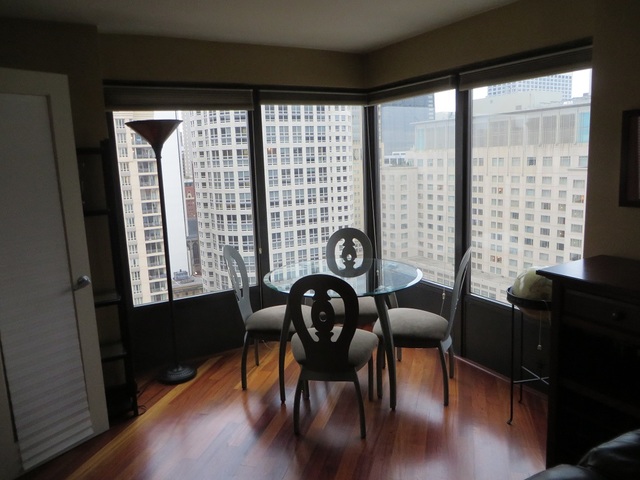 30 E Huron St #2109, Chicago, IL 60611 photo 4