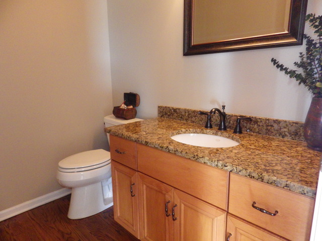 2219 Lundquist Dr, Aurora, IL 60503 photo 16