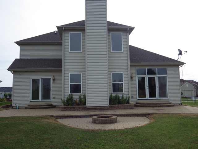 2219 Lundquist Dr, Aurora, IL 60503 photo 23