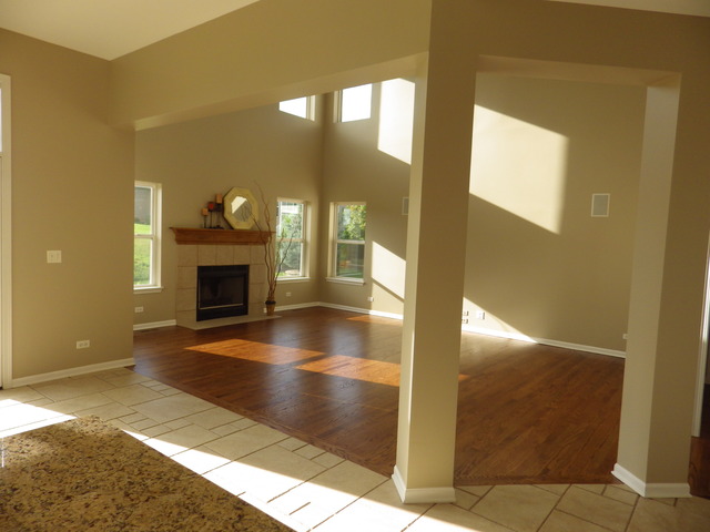 2219 Lundquist Dr, Aurora, IL 60503 photo 17