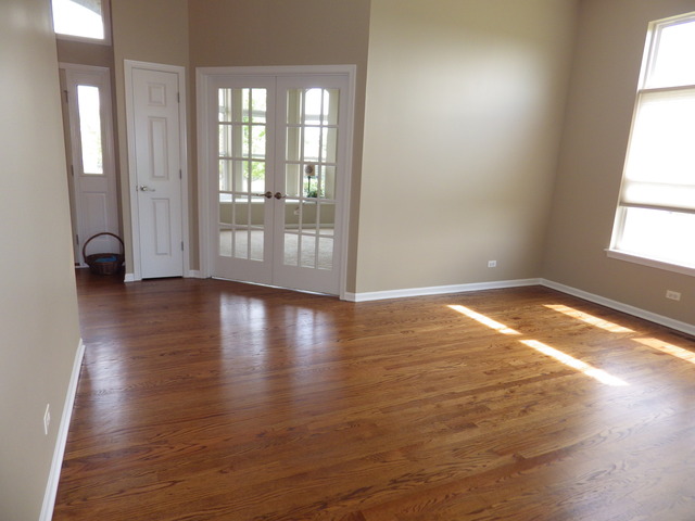 2219 Lundquist Dr, Aurora, IL 60503 photo 8