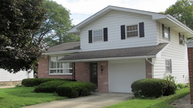 1624 Champlain St, Ottawa, IL 61350 photo 1