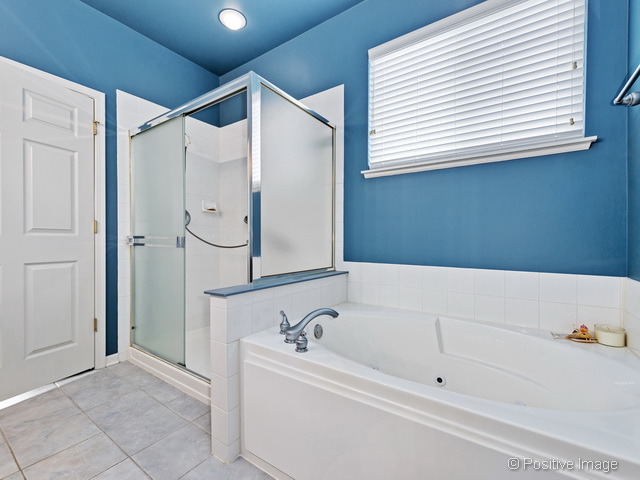 5925 Eton Dr, Hoffman Estates, IL 60192 photo 16