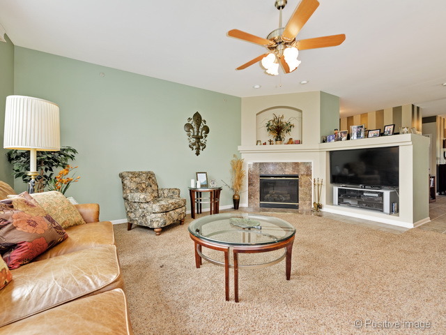 5925 Eton Dr, Hoffman Estates, IL 60192 photo 6