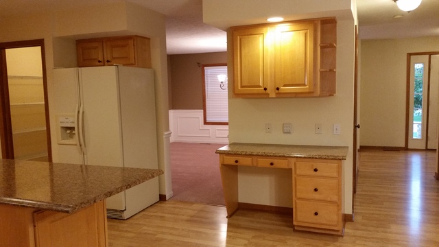 404 Teaberry Ct, Roscoe, IL 61073 photo 9