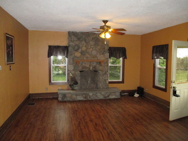 31961 Arch Rd, Harmon, IL 61042 photo 2