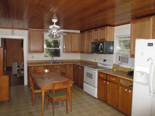 31961 Arch Rd, Harmon, IL 61042 photo 3