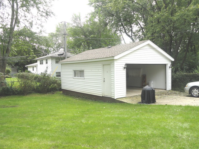 1007 E Alder Ln, Mount Prospect, IL 60056 photo 23