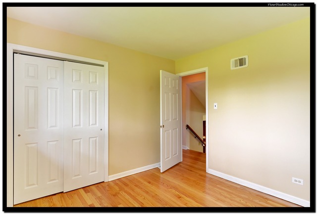 595 E Park Ave, Elmhurst, IL 60126 photo 13