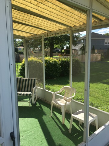 921 E Forest Ave, Des Plaines, IL 60018 photo 5
