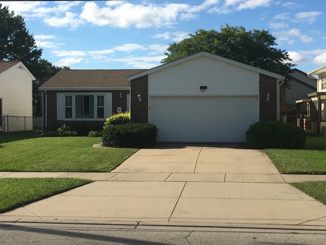 921 E Forest Ave, Des Plaines, IL 60018 photo 3
