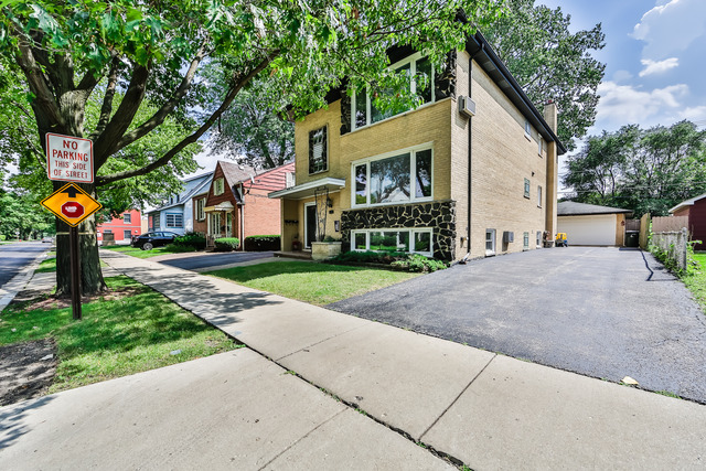91 E Burlington St, Riverside, IL 60546 photo 2