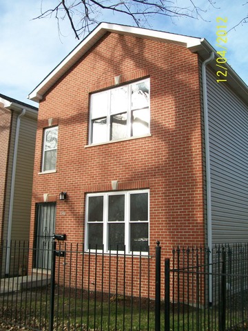 1342 E 73rd St, Chicago, IL 60619 photo 2