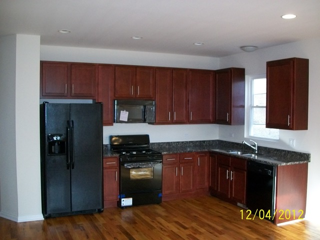 1342 E 73rd St, Chicago, IL 60619 photo 4