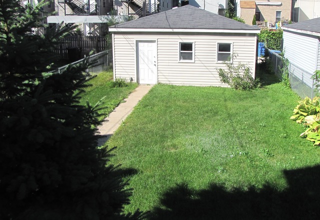 1416 E 72nd St, Chicago, IL 60619 photo 18
