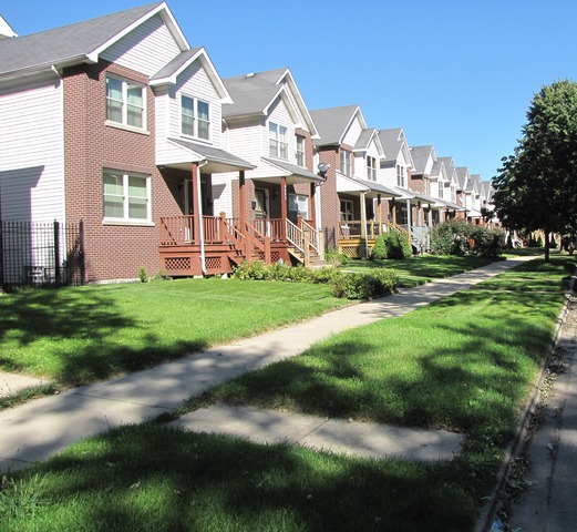 1416 E 72nd St, Chicago, IL 60619 photo 2