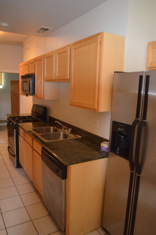 2101 E 67th St #G11, Chicago, IL 60649 photo 4