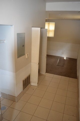2101 E 67th St #G11, Chicago, IL 60649 photo 3