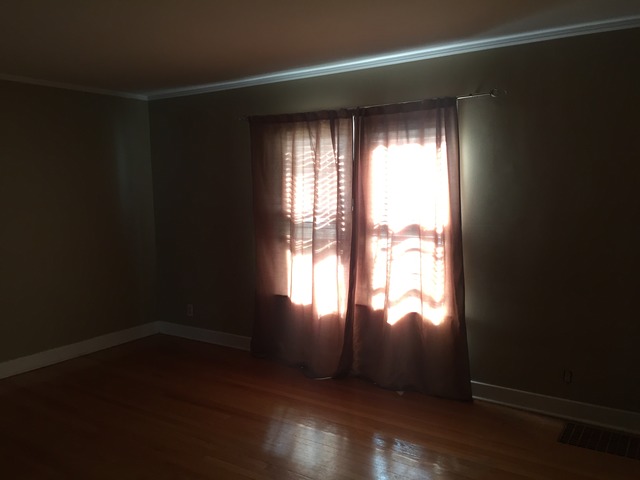 10943 S Artesian Ave, Chicago, IL 60655 photo 3