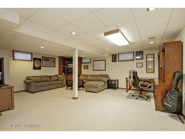 620 Shenandoah Trl, Elgin, IL 60123 photo 14