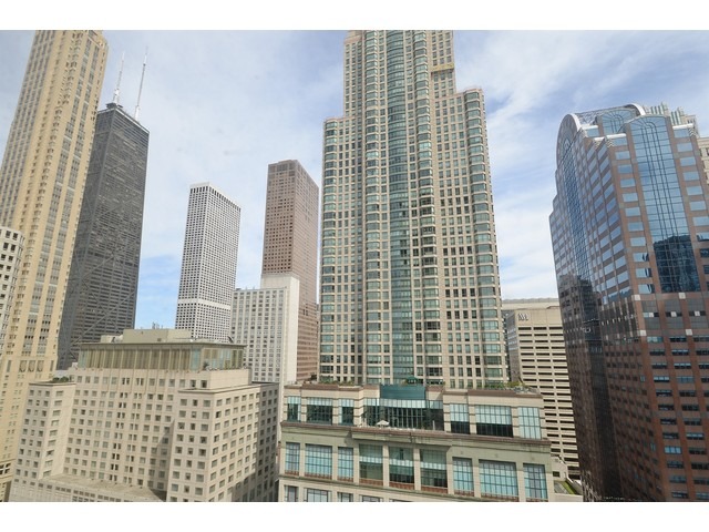 30 E Huron St #2301, Chicago, IL 60611 photo 10