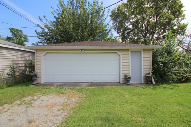 702 Central Ave, Rockdale, IL 60436 photo 4