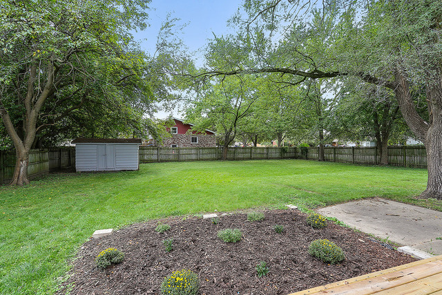 1091 Reckinger Rd, Aurora, IL 60505 photo 12