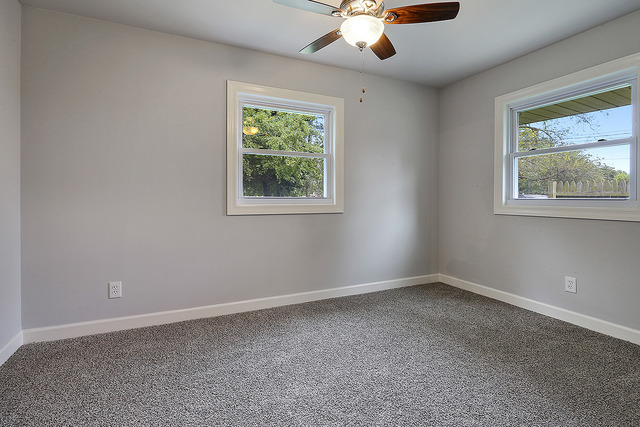 1091 Reckinger Rd, Aurora, IL 60505 photo 9