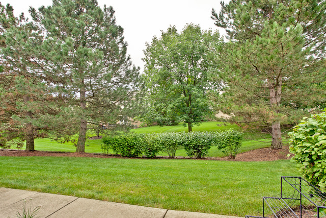 1471 Diamond Dr, Hoffman Estates, IL 60192 photo 25