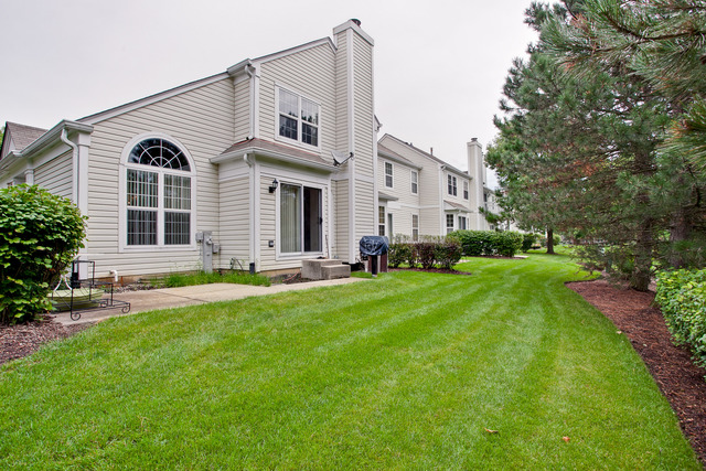 1471 Diamond Dr, Hoffman Estates, IL 60192 photo 23