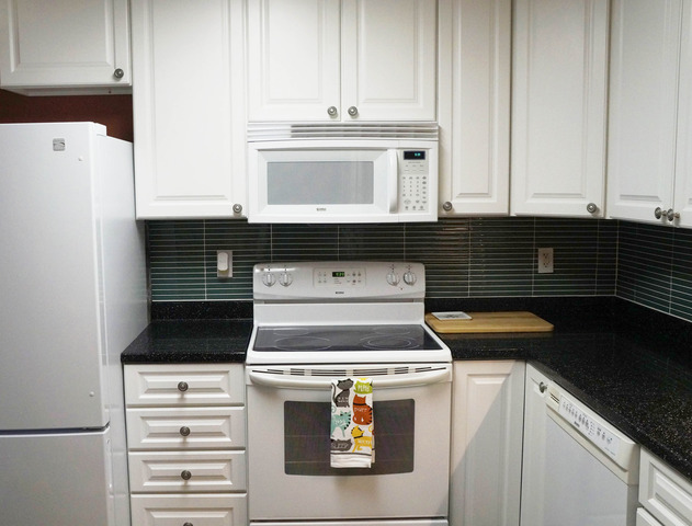 604 Devonshire Ct #A, Mchenry, IL 60050 photo 5