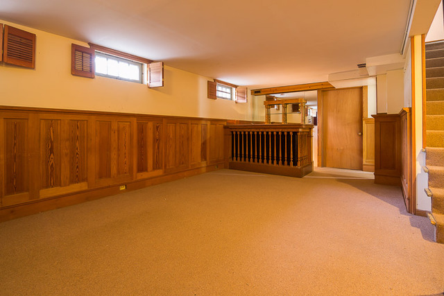715 N Spring St, Elgin, IL 60120 photo 17