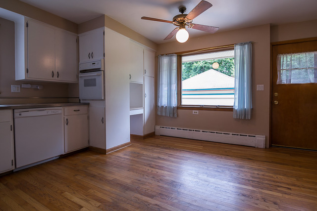 715 N Spring St, Elgin, IL 60120 photo 11
