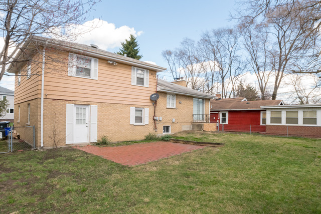 7801 39th St, Lyons, IL 60534 photo 4