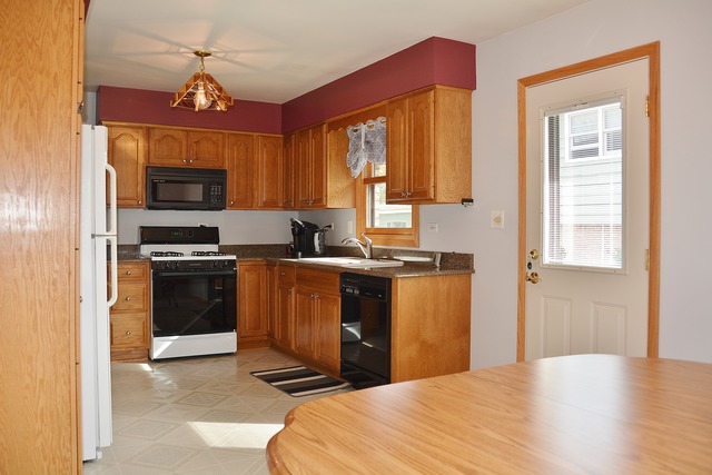 5212 138th St, Crestwood, IL 60445 photo 6