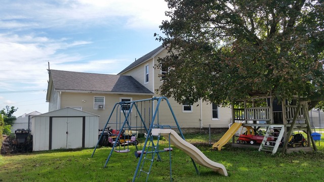 206 E Green St, Forreston, IL 61030 photo 25