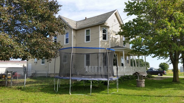 206 E Green St, Forreston, IL 61030 photo 24