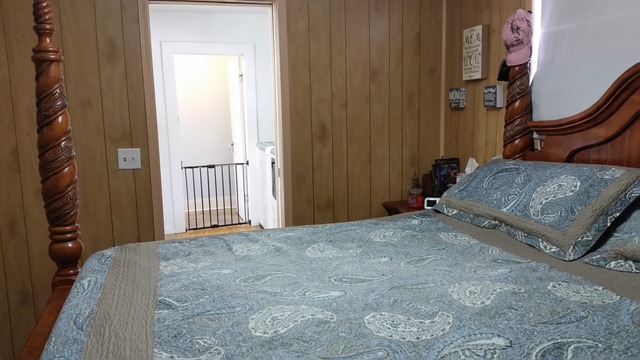 206 E Green St, Forreston, IL 61030 photo 13
