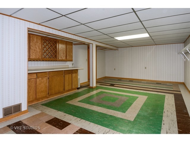 818 Sheldon Ave, Aurora, IL 60506 photo 6