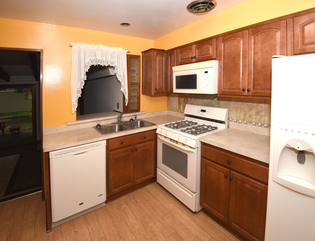 414 S Cherry St, Itasca, IL 60143 photo 7