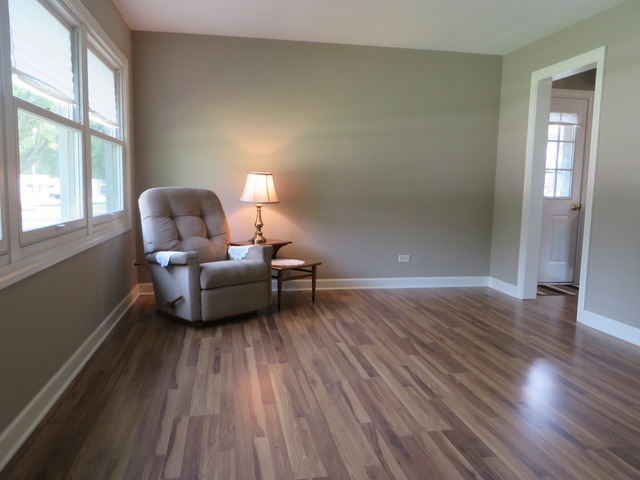 335 E Parallel St, Palatine, IL 60067 photo 7