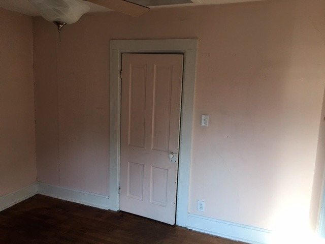2556 E Ballard Rd, Des Plaines, IL 60016 photo 6